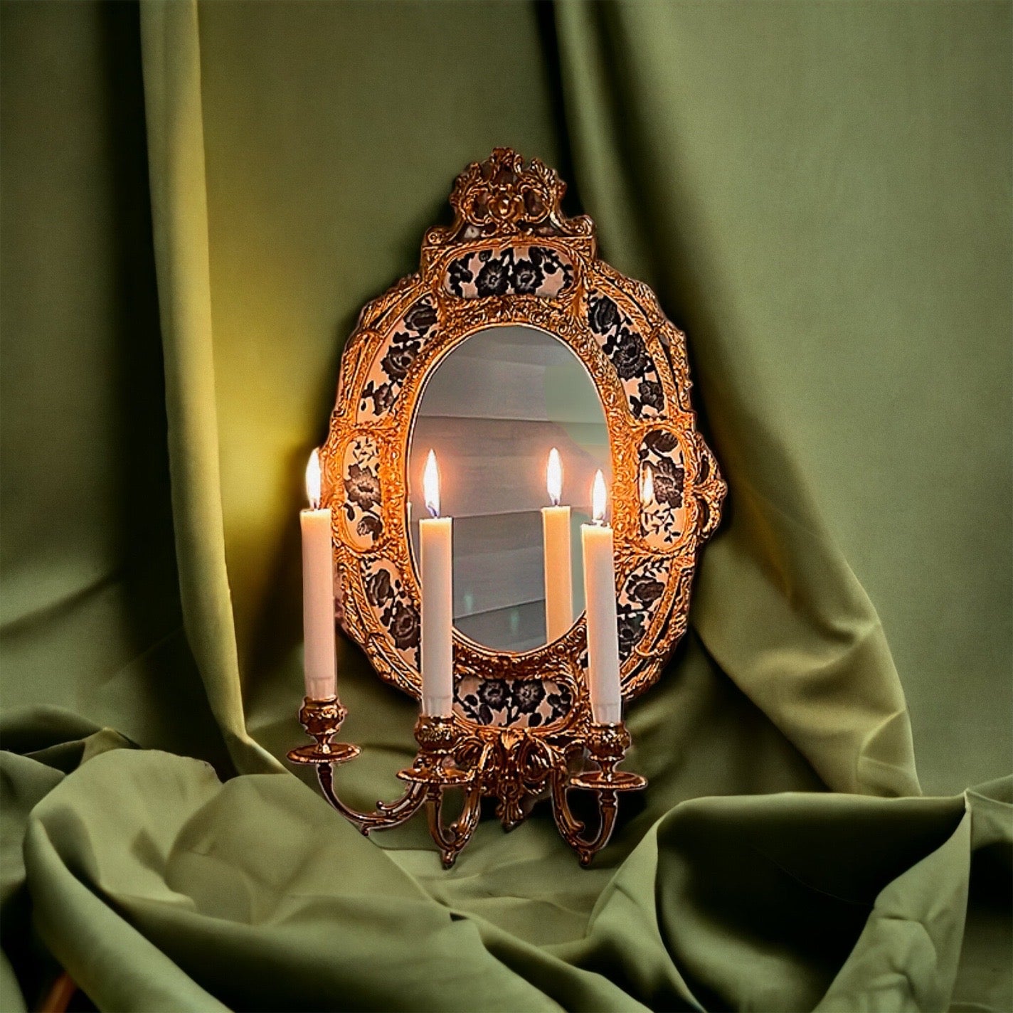 Royal Style Mirror and Candle Holder